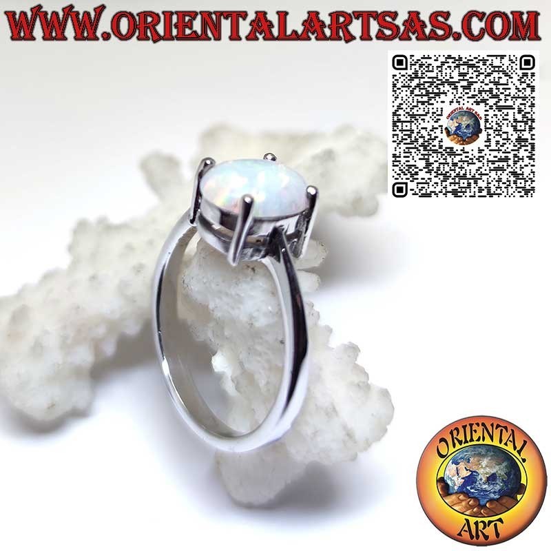 Anillo de plata con ópalo arlequín ovalado, engastado con 4 puntas