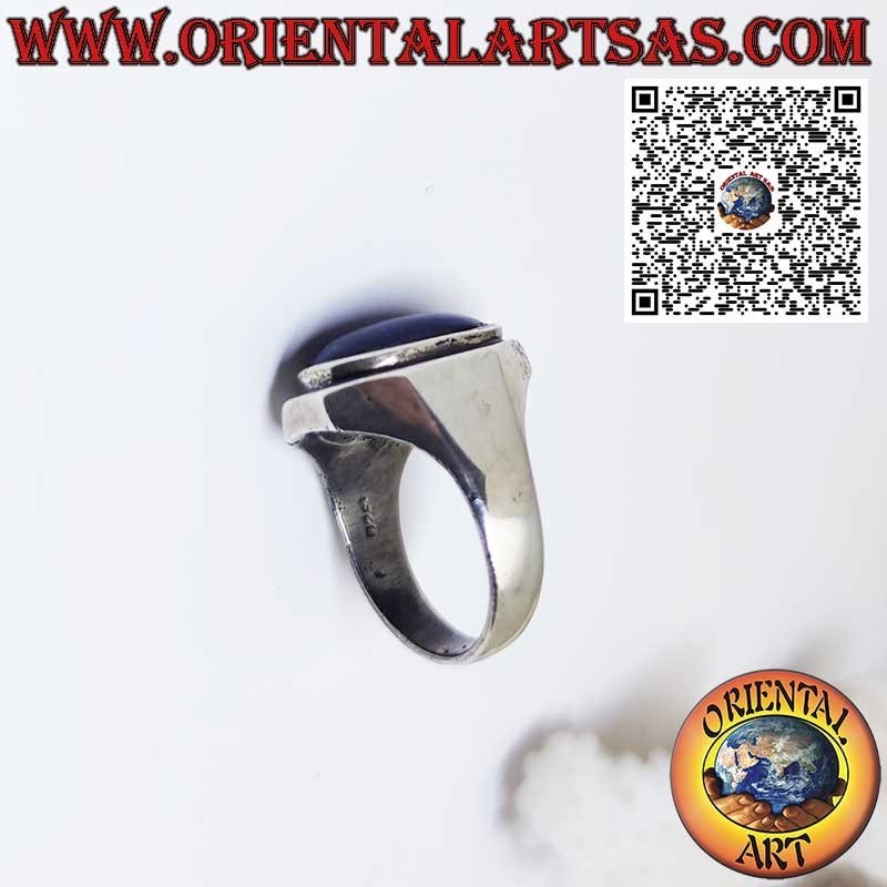 Silver ring with oval natural lapis lazuli and shaped frame