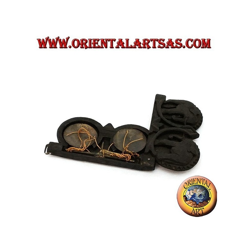 Ancient small scale with hand-inlaid wooden case