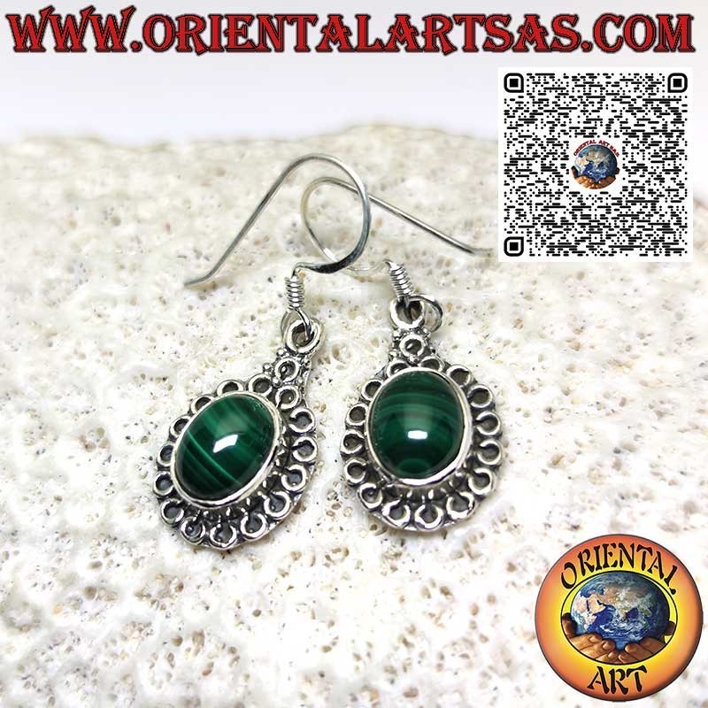 Pendientes de plata con Malaquita engastada rodeada de círculos