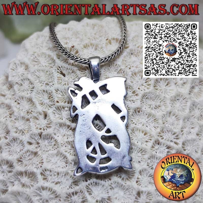 Amuleto colgante de plata con nudo vikingo de Odin