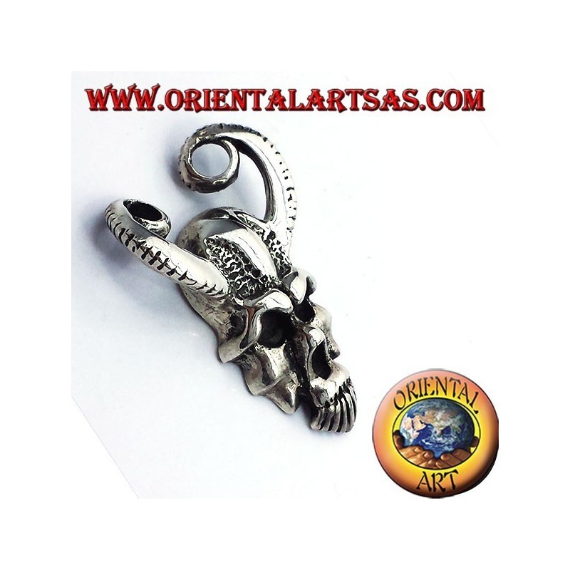 pendant skull with horns of RAM, silver