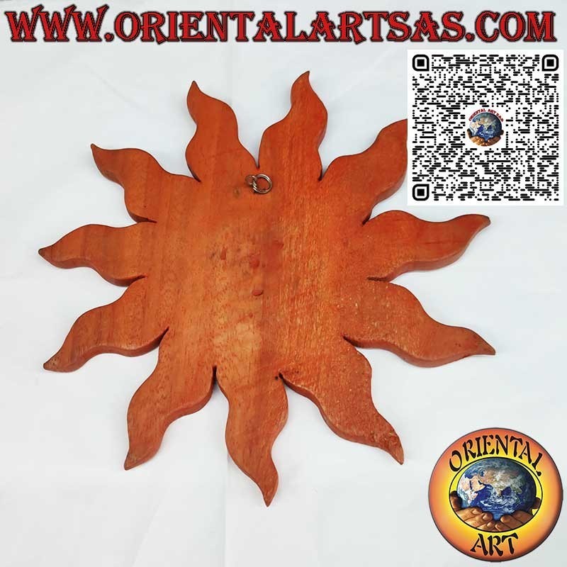 Suar wood wall sun in warm colors (medium) Diameter 30 cm.
