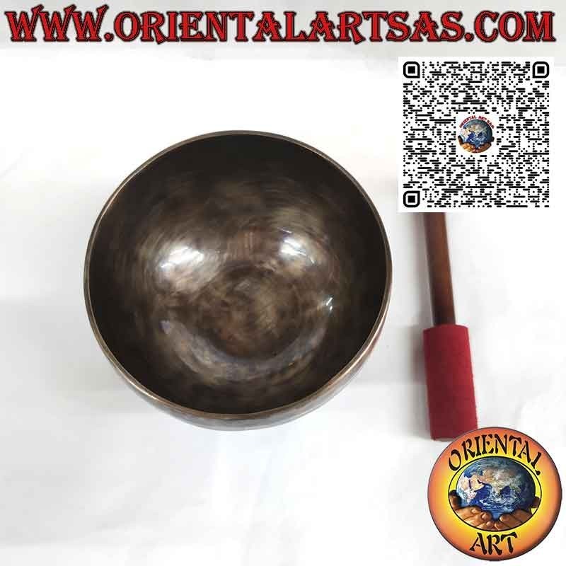 Handmade Tibetan singing bowl with clapper, 14 cm Ø, 560 g, "MI", 360 Hz