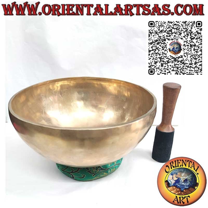 Handgefertigte tibetische Klangschale "Nirmala" mit Klöppel, 27 cm Ø, 2150 g, "H", 120 Hz