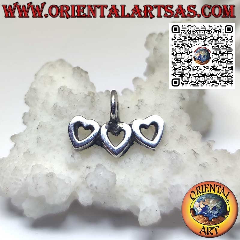 Ciondolo in argento, tris di cuori