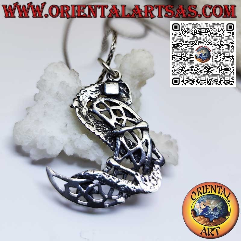 Pendentif en argent, dragon torsadé sur lune celtique