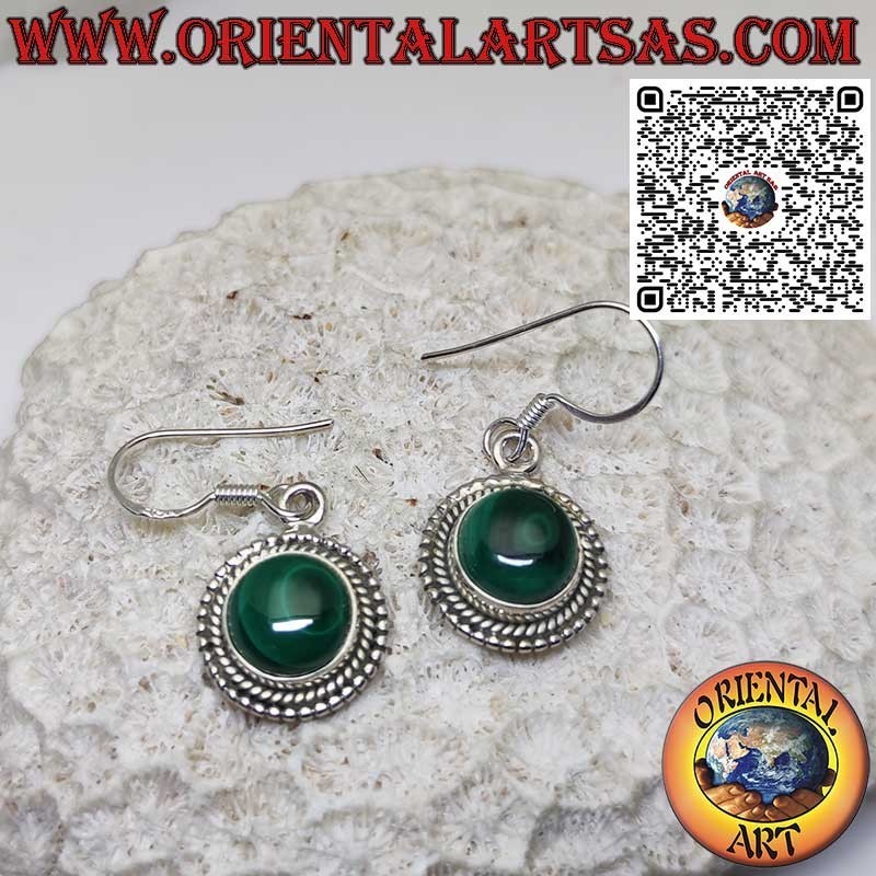 Boucles d'oreilles en argent avec Malachite ronde entourée de galon et de sphères