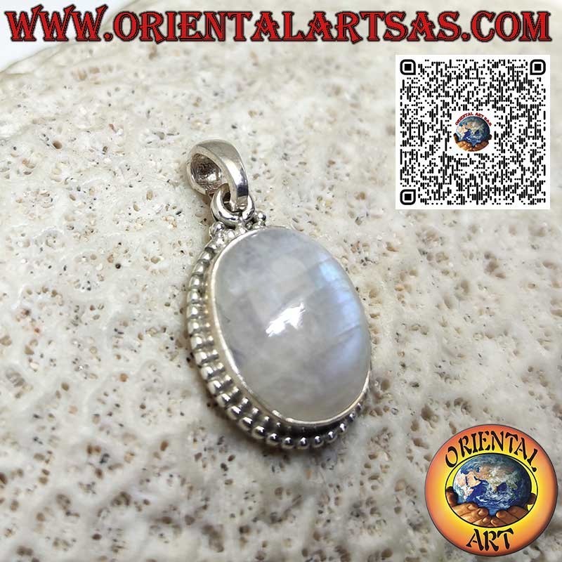 Pendentif en argent avec pierre de lune arc-en-ciel ovale avec sphères