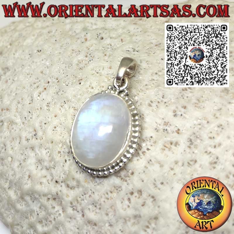Silver pendant with oval rainbow moonstone with spheres