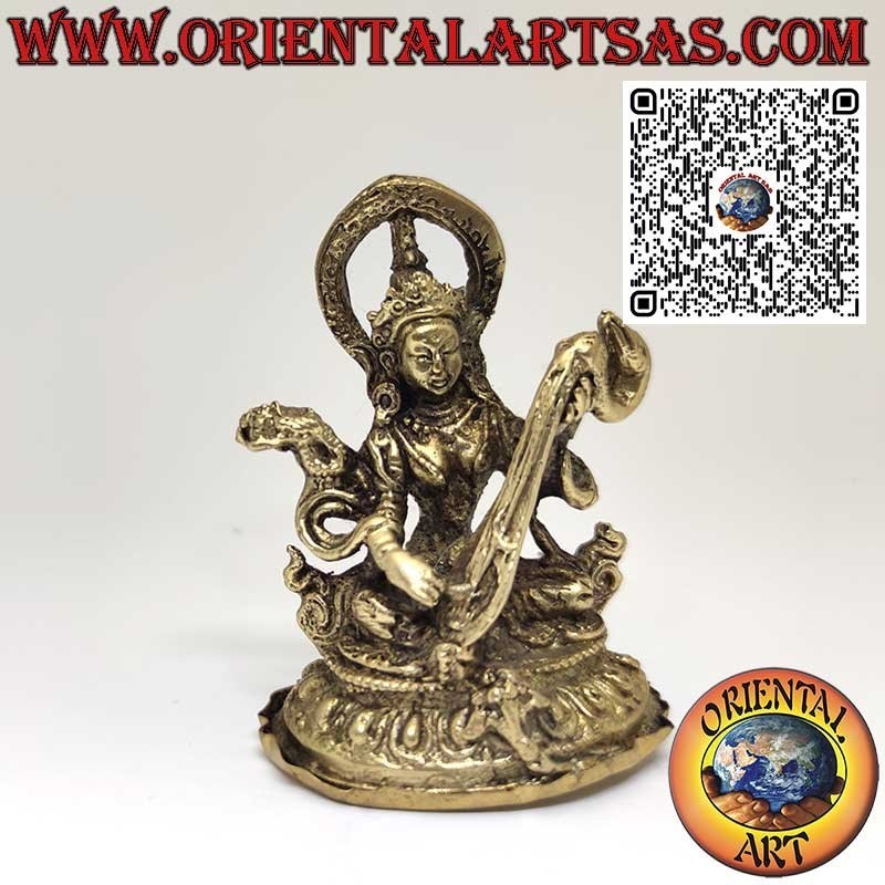 Wunderschöne Messingskulptur von Sarasvatī, der Göttin des Wissens und der Kunst