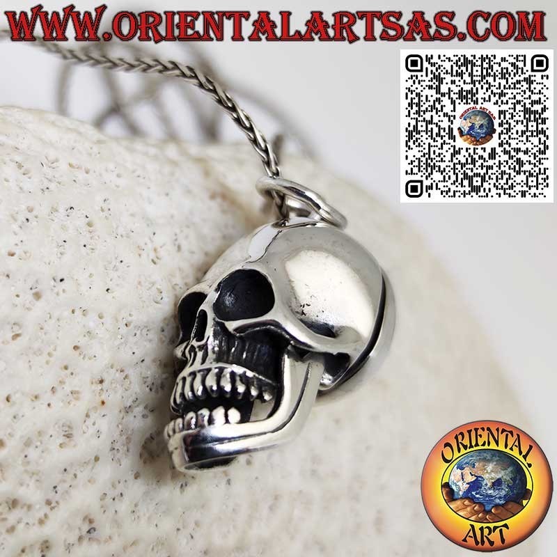 Silver pendant Skull with movable mandible and skull open