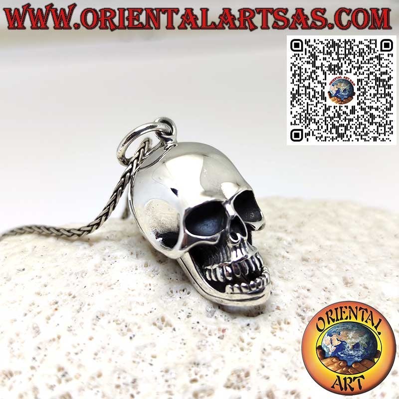 Silver pendant Skull with movable mandible and skull open
