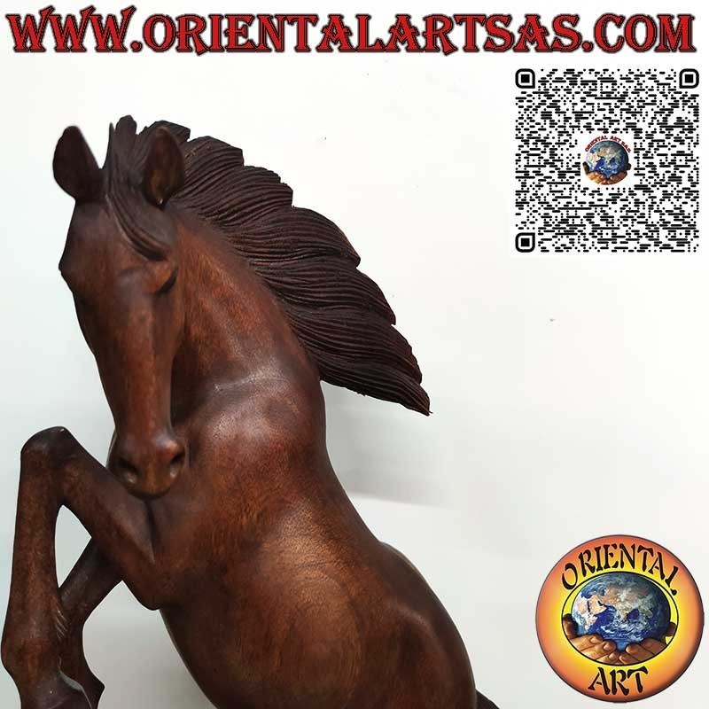 Scultura cavallo rampante con puledro in legno di suar da 50cm Ferrari