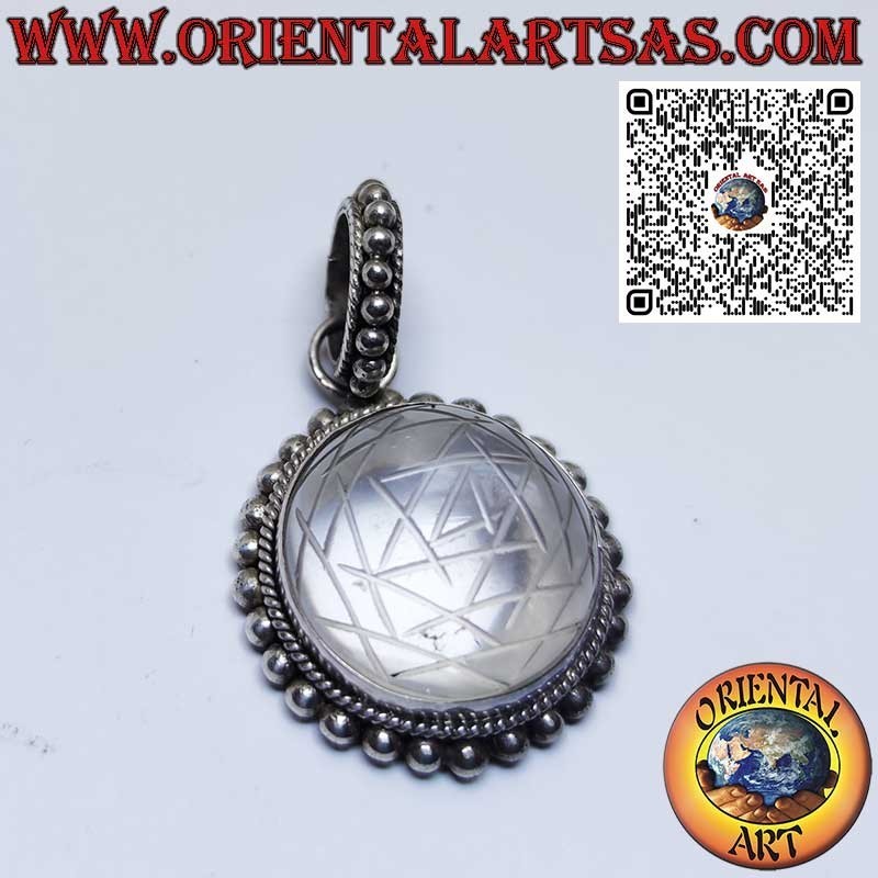 Silberanhänger mit Sri Yantra auf Bergkristall eingraviert 20mm.Ø