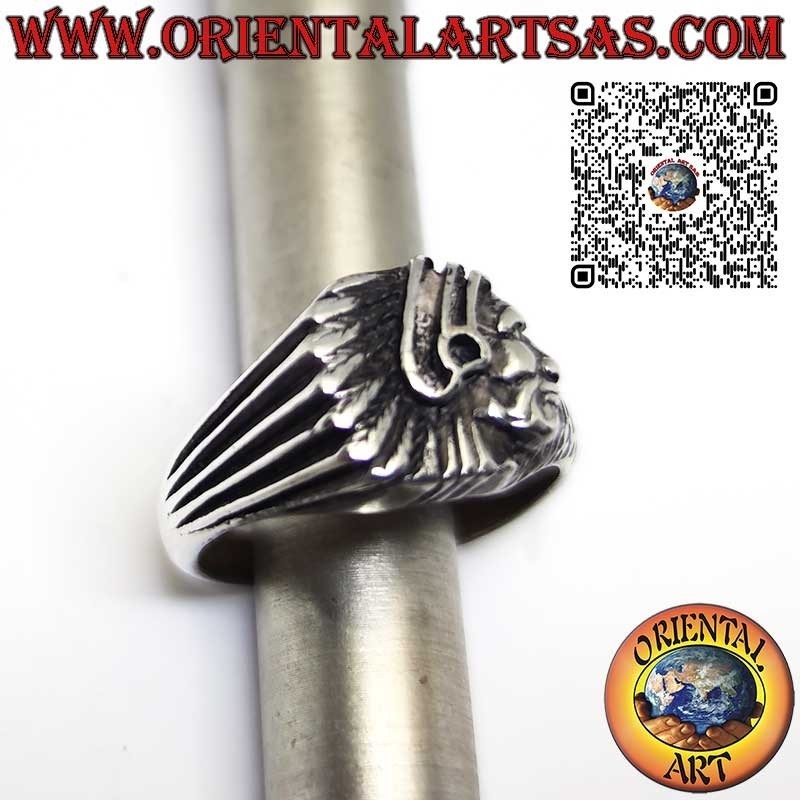 Bague en argent avec tête d'Amérindien de profil
