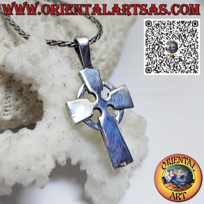 Smooth classic Celtic cross pendant made of 925 silver,