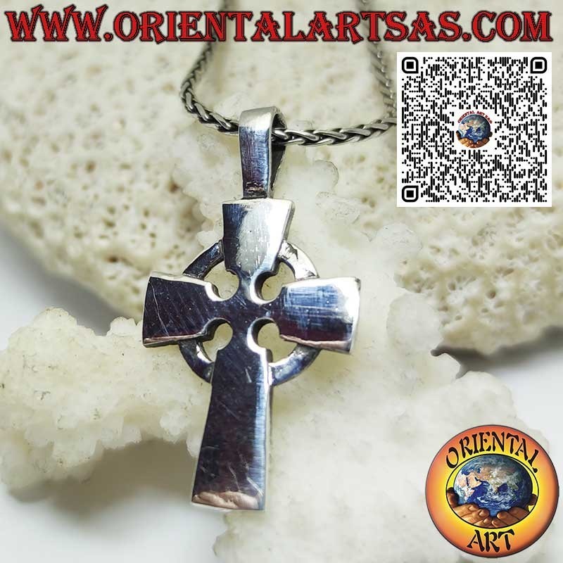 Pendentif croix celtique classique et lisse en argent 925,
