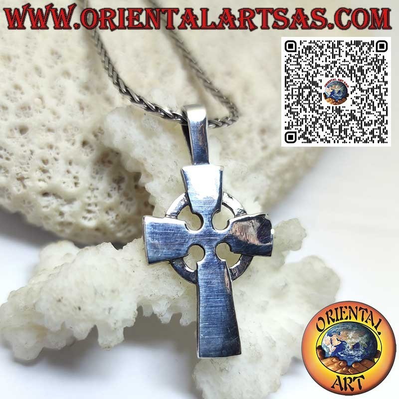 Smooth classic Celtic cross pendant made of 925 silver,
