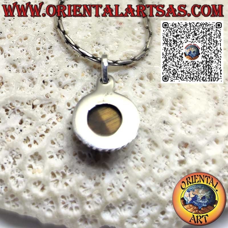 Round silver pendant with a tiger's eye surrounded by braid