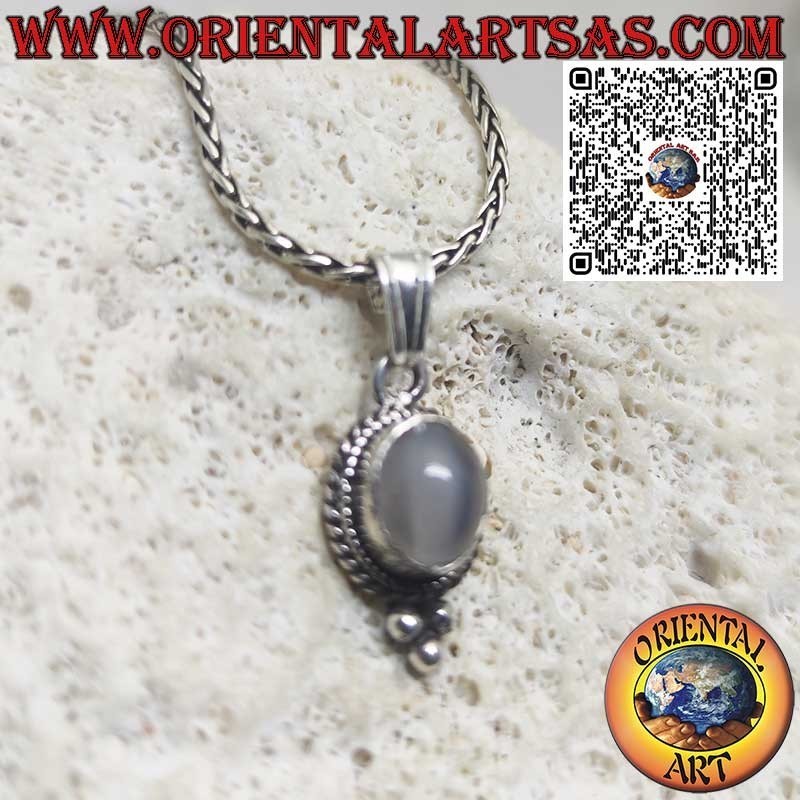 Pendentif en argent avec pierre de lune ovale naturelle entourée de 3 sphères