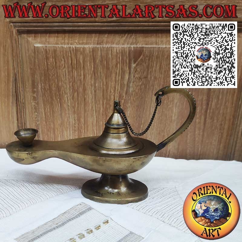 Funktionale, handgefertigte Öllampe aus massivem Messing im Aladdin-Stil