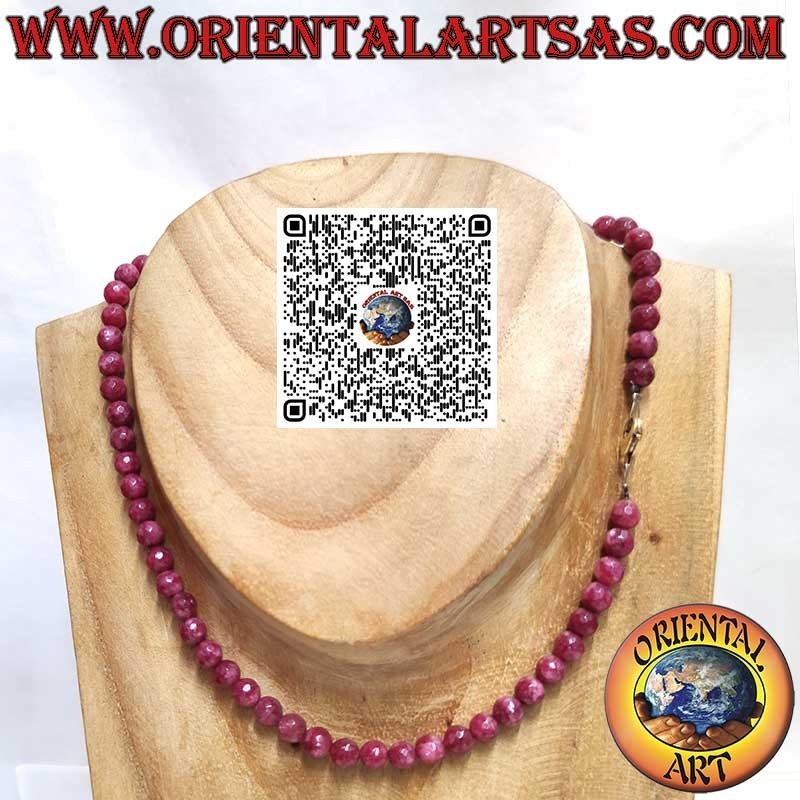 Choker necklace with 7 mm Ruby Root beads and gold-plated silver clasp