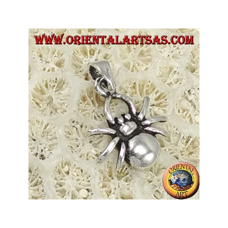 Colgante de plata, pequeña araña