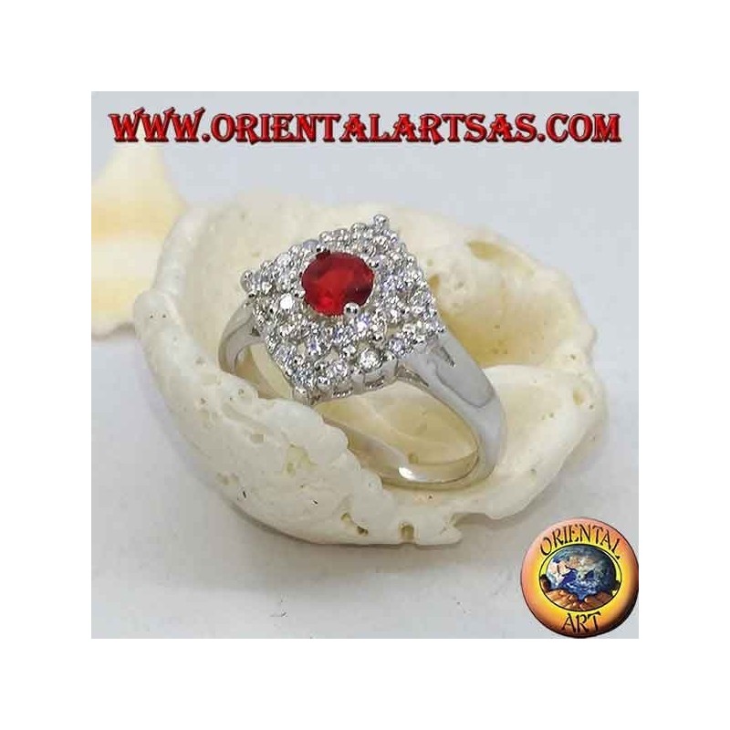 Bague en argent avec rubis rond synthétique sertie de zirocones losanges