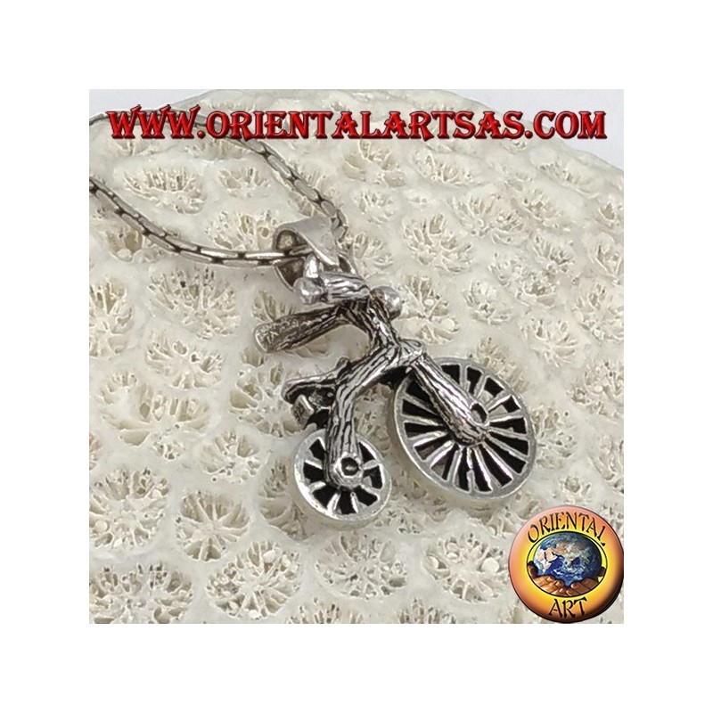 Silver pendant, Bicycle with mobile wheels