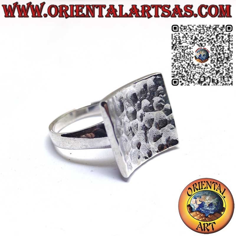 Bague carrée concave martelée en argent 925, fabriquée à la main par Karen
