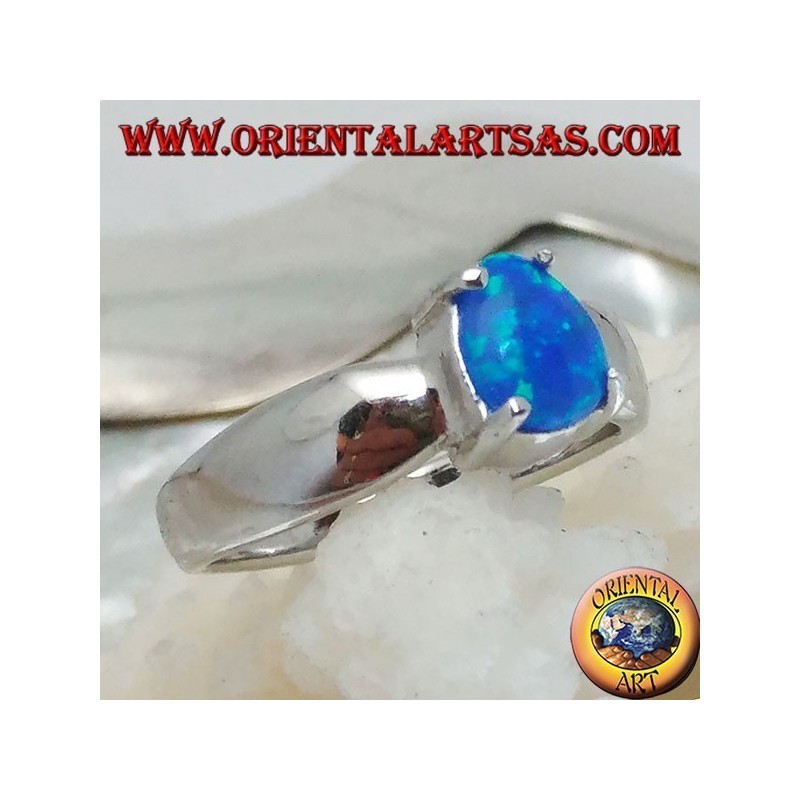 Bague en argent avec ensemble opale bleu ovale et sertissage noeud