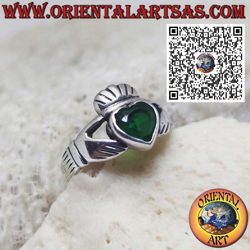 Bague Claddagh en argent sterling avec émeraude synthétique – Symbole d’amour