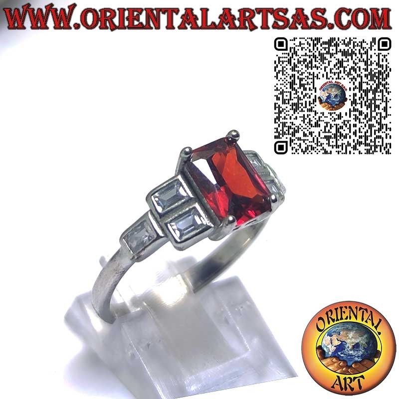 copy of Anillo de plata con granate natural suspendido sobre un círculo de circonitas