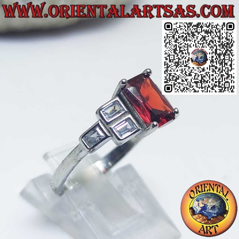 copy of Anillo de plata con granate natural suspendido sobre un círculo de circonitas