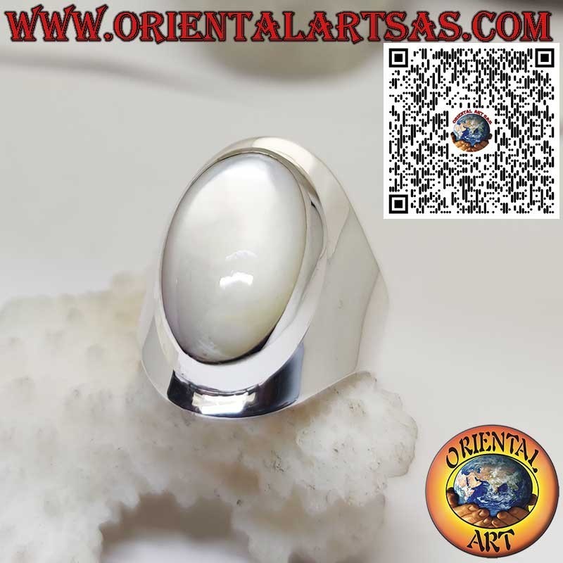 Wide Band Sterling Silver Ring with Oval Mother of Pearl Cabochon