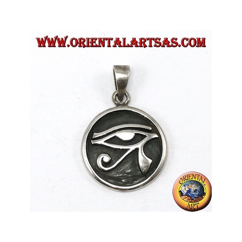 pendentif en argent, l'oeil d'Horus sculpté