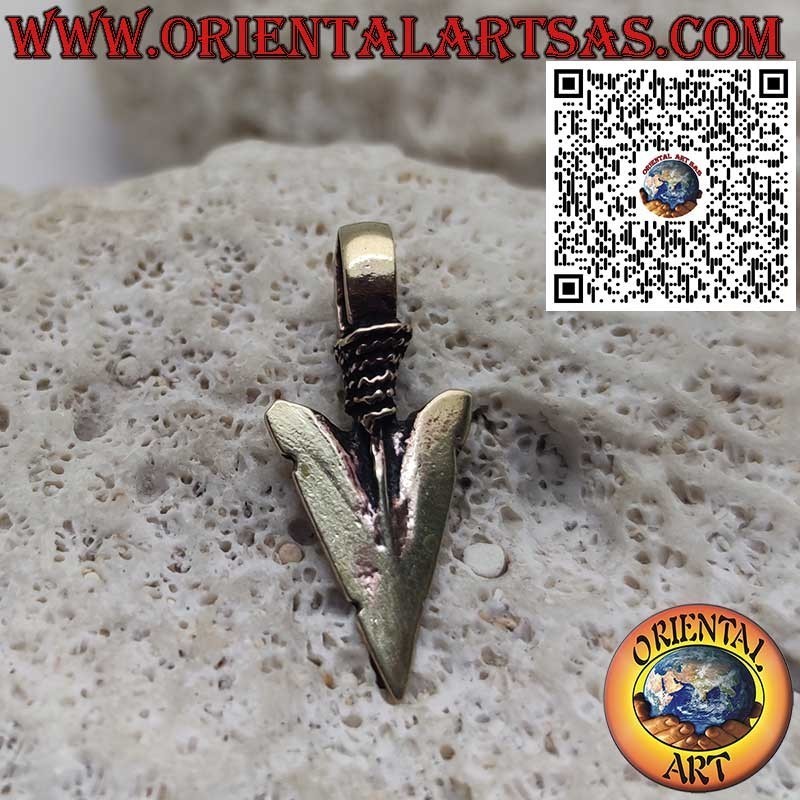 Pendentif en Bronze – Pointe de Flèche Amérindienne
