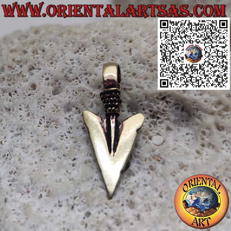 Pendant in Bronze – Native American Arrowhead