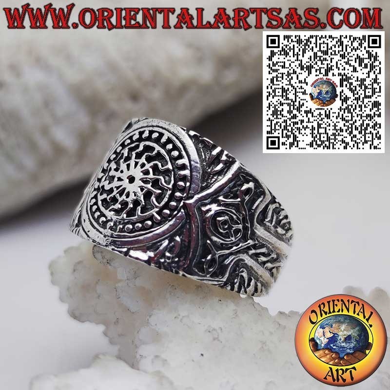 Anello in Argento con Sole Nero e Martello di Thor – Simbolo Norreno