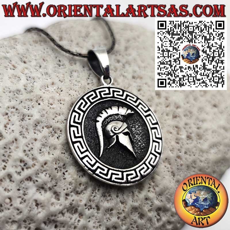 Pendentif médaillon en argent sterling avec casque spartiate