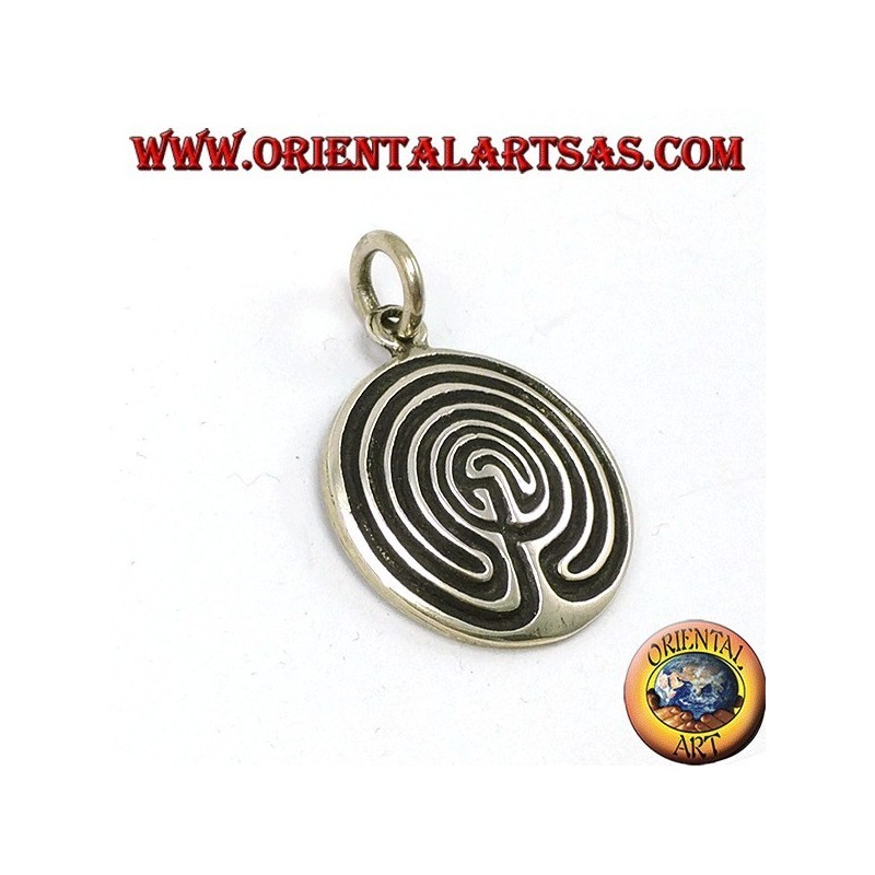 Pendentif d'argent, le labyrinthe