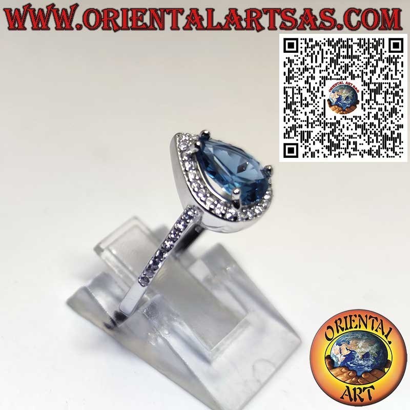 925er Silberring mit Tropfenförmigem London-Blau-Topas und Zirkonia