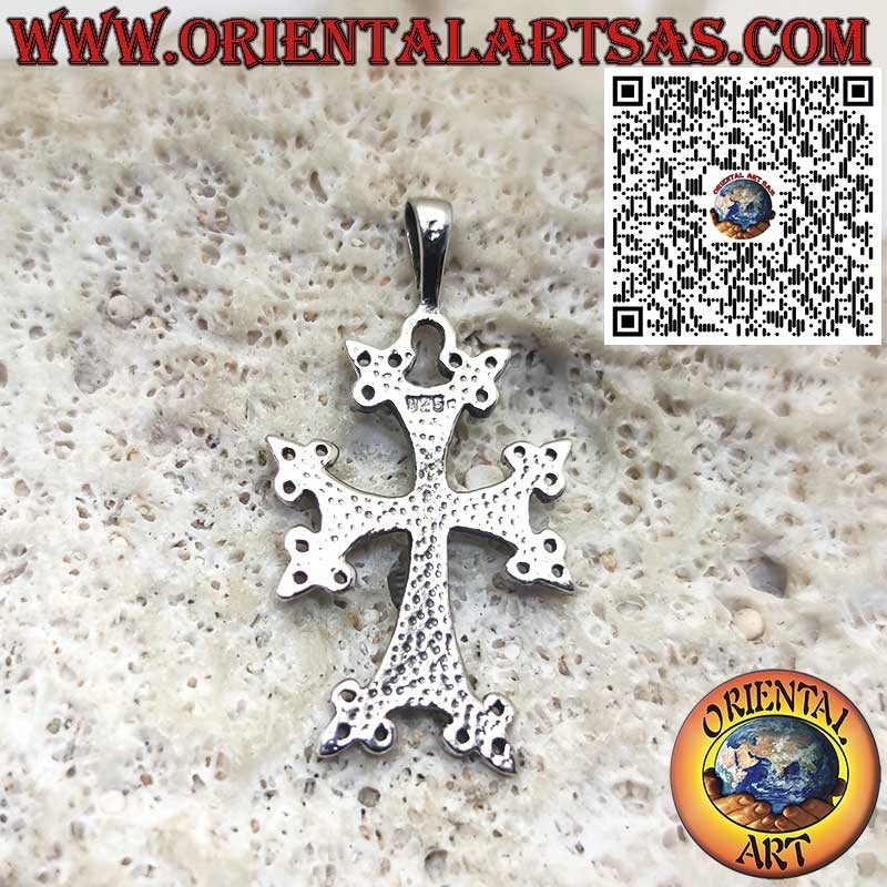 Silver Pendant with Armenian Cross – Symbol of Faith and Tradition