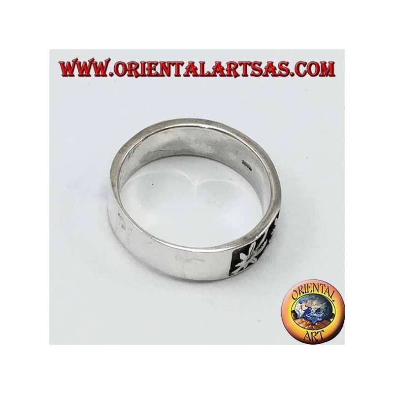 registro de anillo de plata, con hojas de marihuana en bajorrelieve