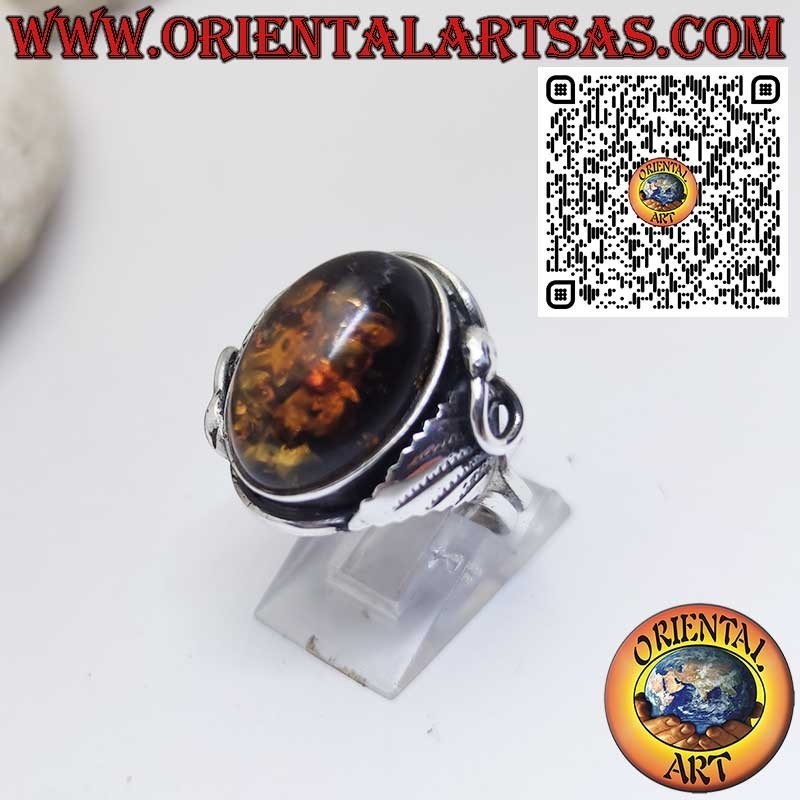 Anillo de Plata 925 con Ámbar Báltico Ovalado y Hojas Laterales