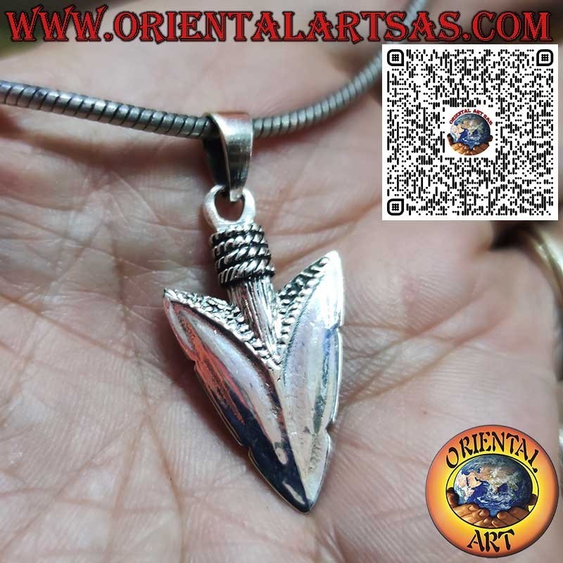 Großer Pfeilspitzen-Silberanhänger – Symbol für Stärke, Mut und Schutz