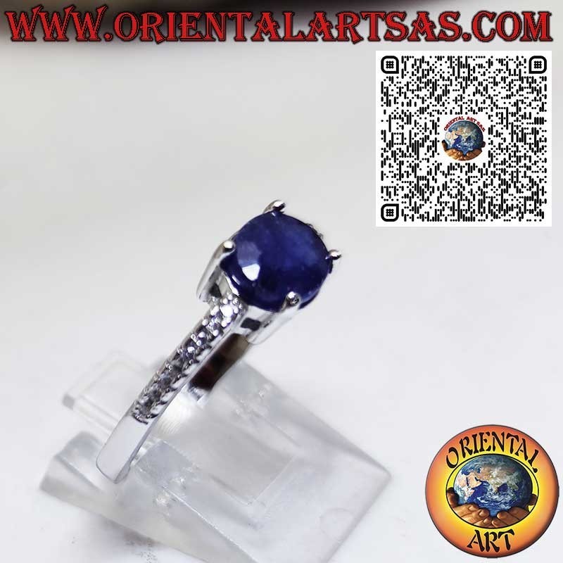 Bague en Argent 925 avec Saphir Naturel Ovale Monté de Travers et Zircons Latéraux
