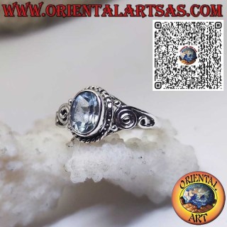Ring aus 925er Silber mit natürlichem ovalem Topas und seitlicher Spirale – Eleganter und symbolträchtiger Schmuck