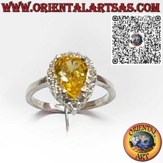 Luminosità e prosperità: Anello in Argento 925 con Quarzo Citrino a Goccia e zirconi.
